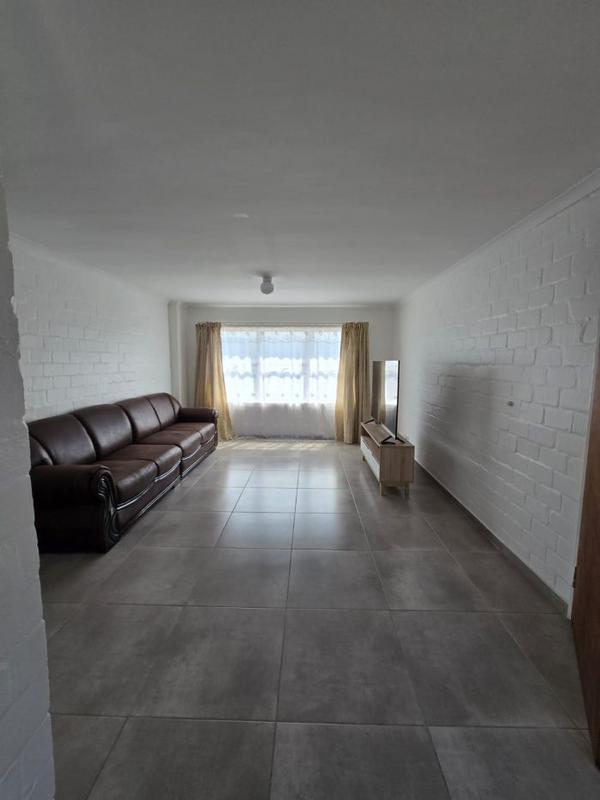 To Let 3 Bedroom Property for Rent in Thornton Western Cape